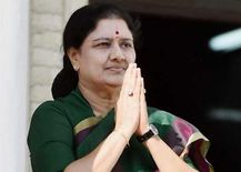 न पार्षद, न विधायक, फिर भी शशिकला बनेंगी तमिलनाडु की CM, पन्नीरसेल्वम ने दिया इस्तीफा