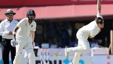 टीम इंडिया की पकड़ में चौथा टेस्ट, मिला 106 रन का लक्ष्य