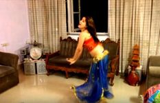 Prem Ratan Dhan Payo के गाने पर इस लड़की ने किया कुछ इस तरह का डांस, यहां देखें