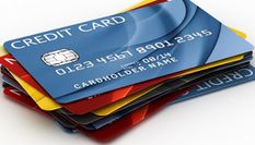 डेबिट-क्रेडिट कार्ड हो सकते हैं चलन से बाहर, नीति आयोग ने दिए संकेत