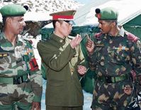 भारत-चीन के सैनिकों की मीटिंग,मानी एक-दूसरे के क्षेत्र में घुसने की बात  