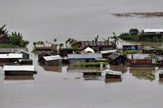 असम में बाढ़ की स्थिति में सुधार, अब तक 156 लोगों की मौत