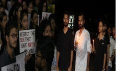 असम: नाबालिग के साथ दुष्कर्म, विरोध में निकला कैंडल मार्च