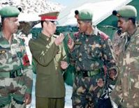 डोकलाम विवाद: चीन ने दी भारतीय क्षेत्र में खुलेआम सेना भेजन की धमकी 