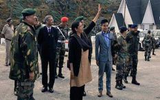 रक्षामंत्री ने किया नाथुला बॉर्डर का दौरा, चीनी सैनिकों ने किया ऐसा काम