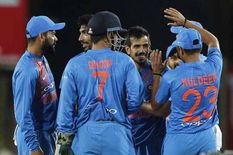गुवाहाटी पहुंचीं भारत ऑस्ट्रेलिया की टीमें , टी-20 मैच कल  