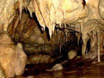 देश की इस गुफा में चूना-पत्थर के ढेर से होगा बाढ़ और सूखे का पूर्वानुमान