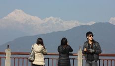 सिक्किम जाएं तो जरूर जाएं 'ताशी व्‍यू प्‍वाइंट', यहां से लें कंचनजंगा के मनोरम दृश्य का मजा
