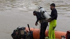 नौसेना की टीम डूबी कार का पता लगाने में नाकाम, नहीं मिला कोई सुराग