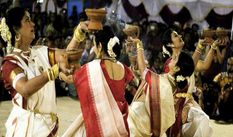 Durga puja 2018: जानिए कब है अष्टमी की तिथि और कन्या पूजन का सर्वश्रेष्ठ समय