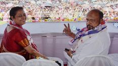 Loksabha चुनाव में मोदी सरकार को लग सकता है बड़ा झटका