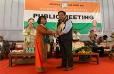 मणिपुर बीजेपी पार्टी प्रमुख महिला नेता किम गांगते एनपीपी में शामिल
