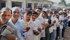 प्रचंड गर्मी में ईवीएम में खराबी, मतदाताओं का फुटा गुस्सा, बिना मतदान के लौटे घर