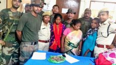 सेना ने ऑटो की ली तलाशी, दो महिलाओं के बैग में से निकला 10 करोड़ रुपए का हीरा