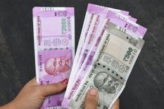 30 हजार रुपए से कम सैलरी वालों को मोदी सरकार देगी बड़ा तोहफा! होंगे बड़े फायदे
