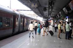 भारतीय रेलवे ने 24 घंटे में बुक किए इतने ट्रेन टिकट, आंकड़े जानकर उड़ जाएंगे आपके होश
