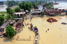 बिहार की आठ नदियां खतरे के निशान से ऊपर, बाढ़ का कहर जारी