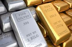 Gold Rate : गोल्ड प्राइस में भारी गिरावट, जानिए आज किस भाव बिका सोना