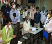 करोना: CM बिप्लब देब ने जीबी अस्पताल का दौरा कर तैयारियों का लिया जायजा