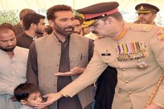 पाकिस्तान की सेना बनी चीन की काल, CPEC पर छाया गहरा संकट