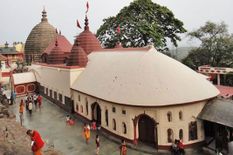 नया SOP लागू, कामाख्या मंदिर में 2 घंटे में 60 लोगों को अनुमति