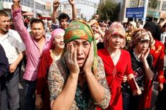 चीन में गिरी मुसलमानों की जन्म दर, महिलाओं की नसबंदी बनी कारण