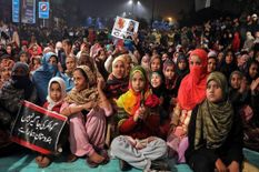 शाहीन बाग प्रदर्शनः सुप्रीम कोर्ट ने दिया तगड़ा झटका, कह दी ऐसी बात