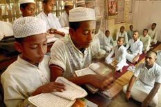 सरकार का ऐतिहासिक फैसला, बंद होगी धर्म पर आधारित शिक्षा वयवस्था 