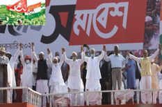 बंगाल चुनावों के लिए कांग्रेस-लेफ्ट गठबंधन का फॉर्मूला तय, जानिए कौन कितनी सीटों पर लड़ेगा
