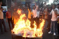 सामने आया बंगाल में राजनीतिक हिंसाओं का सच, अब तक हो चुकी है 97 लोगों की हत्या