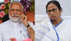 West Bangal Election 2021: PM Modi का ममता बनर्जी को ‘‘दीदी ओ दीदी’’ कहने पर घमासान, चढ़ा सियासी पारा