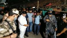 बंगाल चुनावी खूनी खेल: भाजपा सांसद अर्जुन सिंह के घर पर बमबारी, 3 घायल