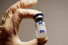 गजबः कंपनी के मालिक ने अपने 1000 से ज्यादा वर्कस को दे दी कोरोना की नकली वैक्सीन