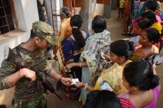 Tripura: TTAADC चुनाव के मतदान के दौरान विपक्ष ने भाजपा पर कदाचार का लगाया आरोप