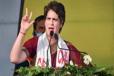 प्रियंका गांधी का बड़ा ऐलान: यूपी में 40% महिलाओं को टिकट देगी कांग्रेस