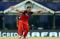 IPL 2021: Mumbai Indians को धूल चटाने वाले RCB के तेज गेंदबाज हर्षल पटेल ने किया बड़ा खुलासा
