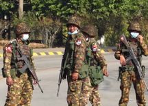 Myanmar में सेना ने मचाया कोहराम, मंदिर में लगाया लाशों का ढेर, 82 लोगों का कत्‍लेआम