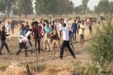 UP Panchayat Elections : तीन-चार सौ ग्रामीणों ने पुलिस थाने पर बोला हमला , थाने में की तोड़फोड़, पुलिसकर्मी को पीटा