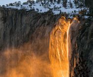 Yosemite Firefall: इस झरना से पानी नहीं गिरता है लावा, जानकर उड़ जाएंगे होश


