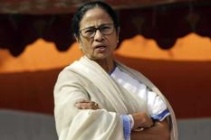 पश्चिम बंगाल की मुख्यमंत्री ममता बनर्जी को बड़ी राहत देने जा रही है कांग्रेस, लिया ऐसा फैसला