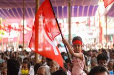 Kerala Election Result live update: केरल में एक बार फिर से लेफ्ट पार्टी इतिहास लिखने के लिए तैयार