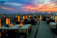 Ramadan : दुबई में पर्यटन को बढ़ावा देने नियमों में हुआ बदलाव, रेस्तरां पर्दे लगाए बगैर ही ग्राहकों को भोजन परोस सकेंगे 