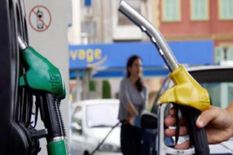 Fuel Price : आज फिर लगी तेल की कीमतों में आग, अब इतना बढ़ गया है पेट्रोल-डीजल का भाव
