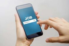 नौकरी नहीं मिल रही तो न हों परेशान, इन Apps के जरिए घर बैठे ही करें Job Search