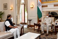 CM हिमंता ने राष्ट्रपति कोविंद, केंद्रीय मंत्री स्मृति ईरानी और प्रह्लाद जोशी से की मुलाकात, कई मुद्दों पर हुई चर्चा