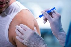 बुरी खबरः कोरोना वैक्सीन का नया साइड इफेक्ट! ऐसे लोगों को बढ़ी टेंशन, जानें पूरा मामला