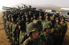 चीन की गंदी हरकत का हुआ खुलासा, अब इस राज्य में एलएसी के पास बना रहा स्थायी सैन्य शिविर 





