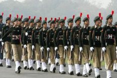 भारतीय सेना में 8वीं से 12वीं पास के लिए नौकरी पाने का शानदार मौका, 28 अगस्त तक करें आवेदन



