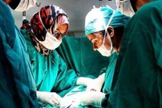 ऑपरेशन के वक्त हनुमान चालीसा पढ़ती रही लड़की, दिल्ली एम्स के डॉक्टरों ने कर दी ब्रेन की सफल सर्जरी