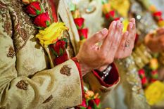 शरीयत के अनुसार मुस्लिम युवकों और युवतियों की गैर-मुस्लिम के साथ शादी वैध नहीं